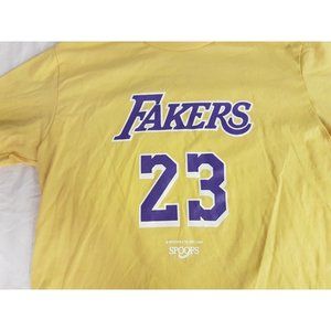 FAKERS LAKERS 23 tee t-shirt yellow XL extra large spoofs 2018 humor funny